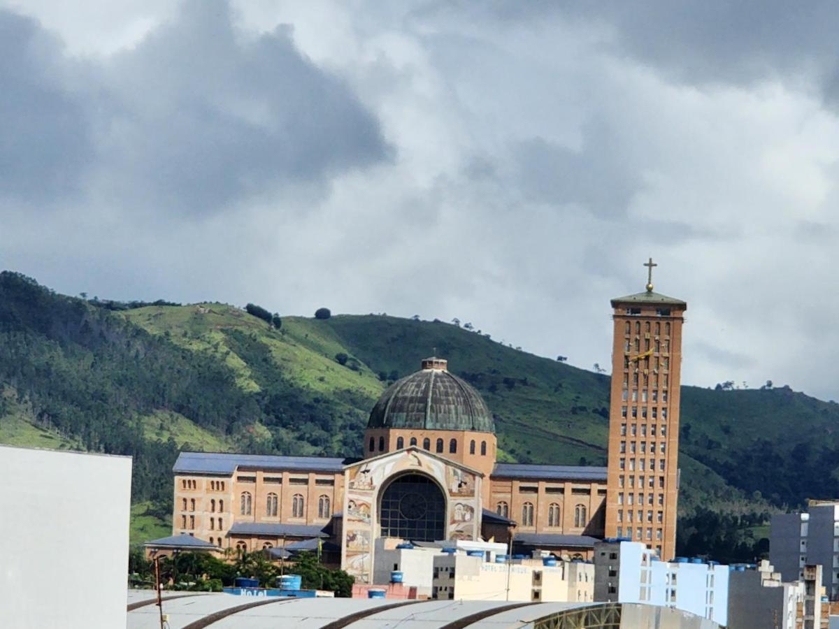 Casa de Férias Ampla Casa Em Aparecida
